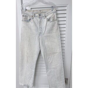 Vintage Levis Premium Light Wash Ribcage Straight Button Fly Denim Jeans 31